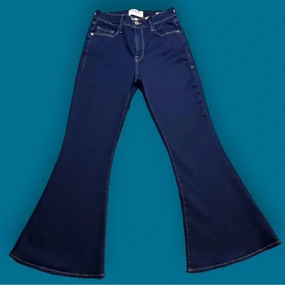 🎉HOST PICK!🎉NWT FRAME Le Bell Cropped Flare Jeans in Deep Indigo Blue. Size 26 - Picture 2 of 13